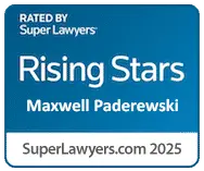 Calificado por Super Lawyers Rising Stars Maxwell Paderewski 2025