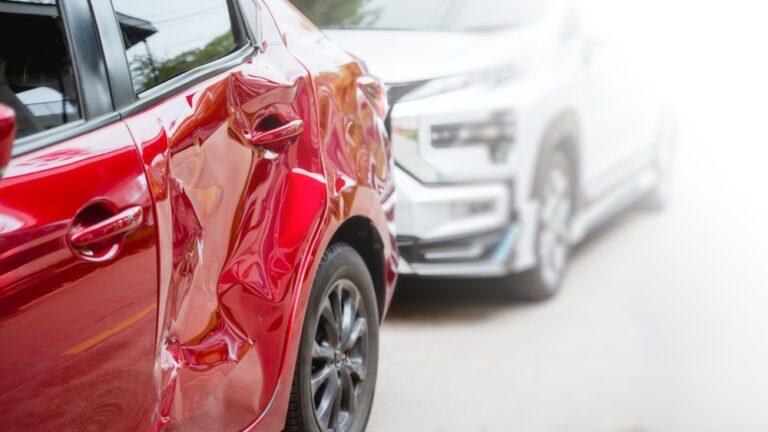 ¿Cómo se resuelven los casos de accidentes automovilísticos por Alief?